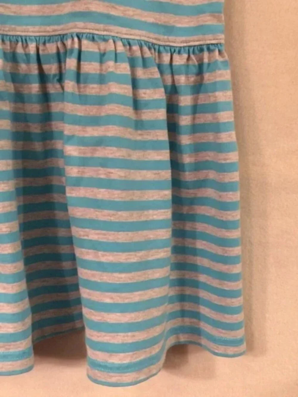 Hanna Andersson 150 blue grey striped circles appliqué short sleeve dress